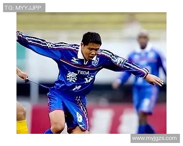 中国足球明星的崛起与发展历程以及他们对足球的影响与贡献